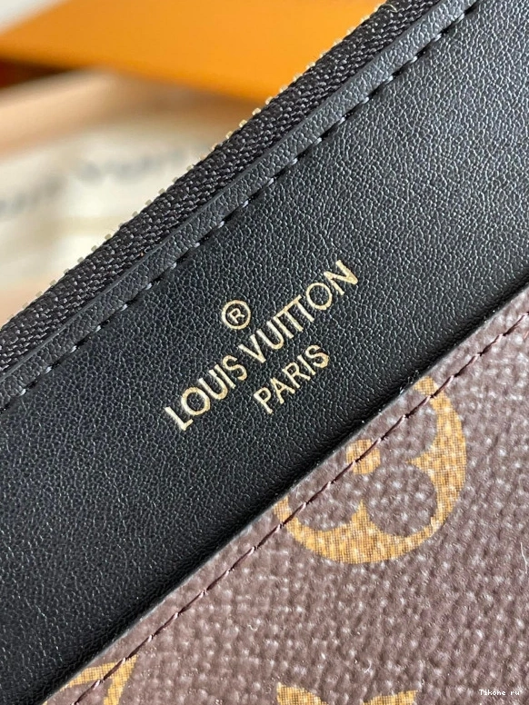 Affordable VUITTON SLIM LOUIS PURSE 0725